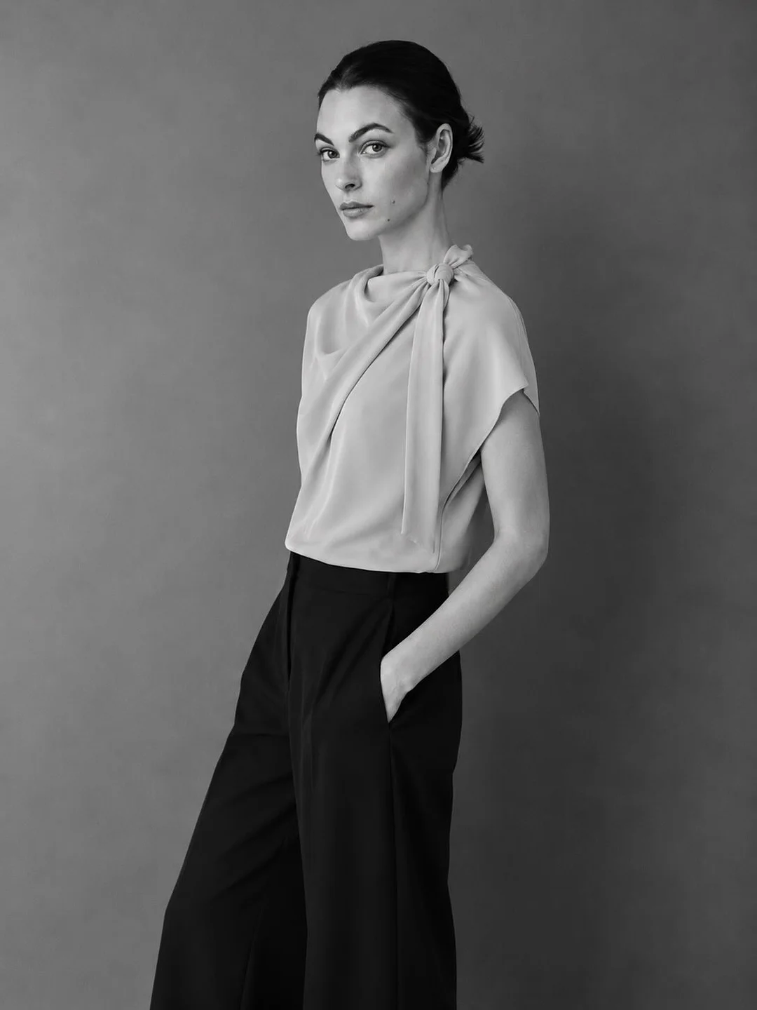 라인온 4