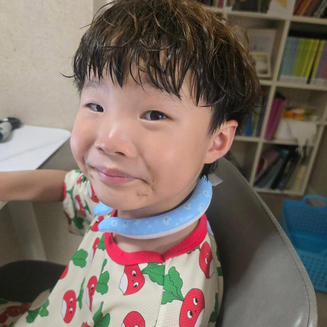 반팔 7