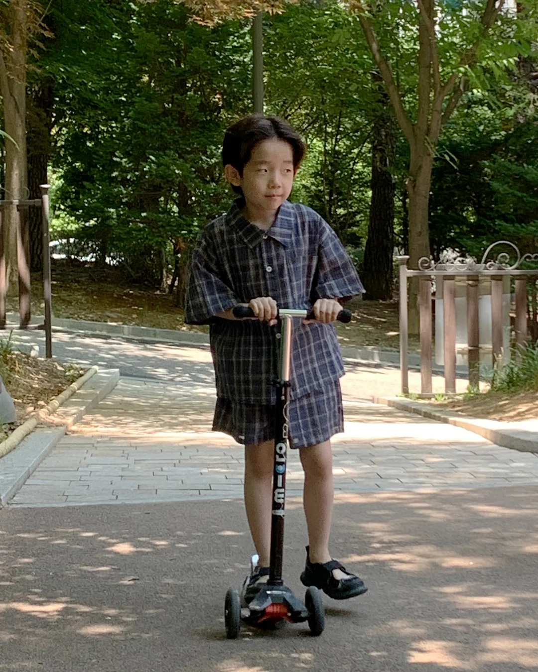 영상 속 코디 4