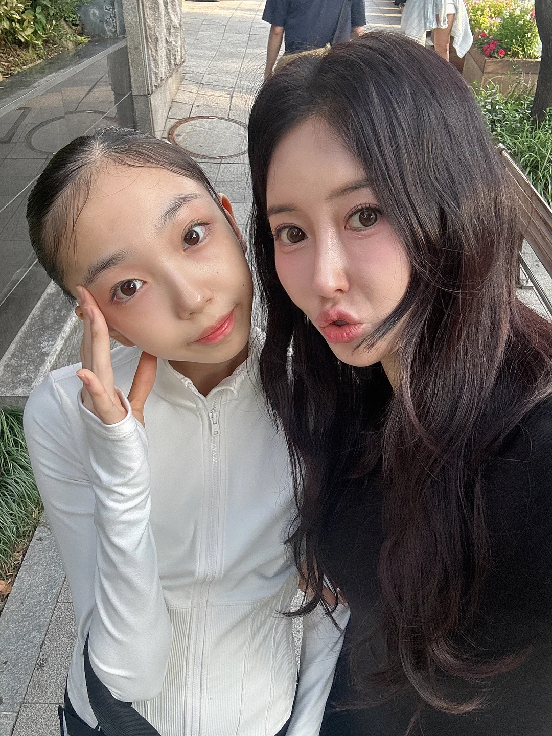 옆자리 녀석이 그런 눈으로 쳐다본다 3권 6