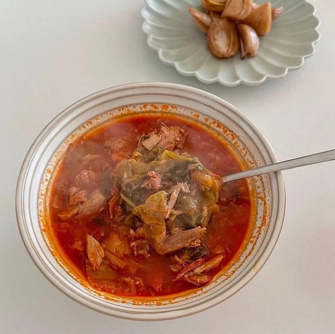 메종마르지엘라 차콜컬러 리버스 자수 로고 코튼 반팔 2