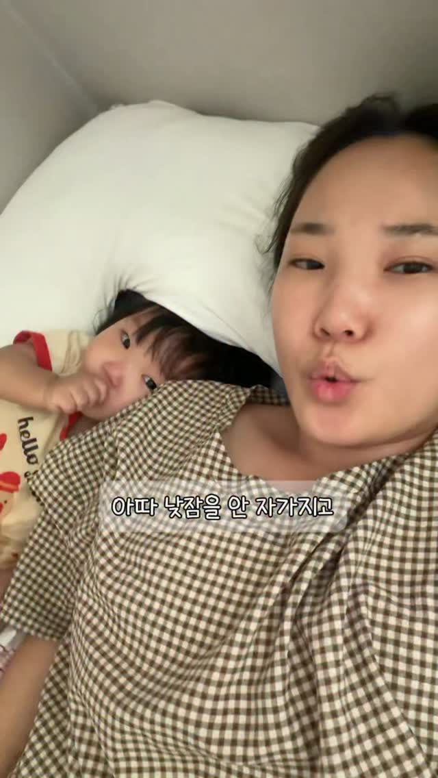 퍼프프릴블라우스