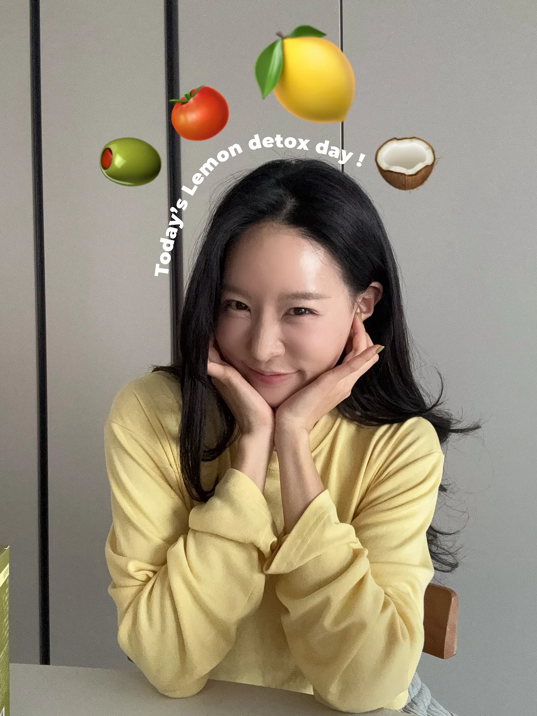 더아이잗 여름 출근룩 코디 1