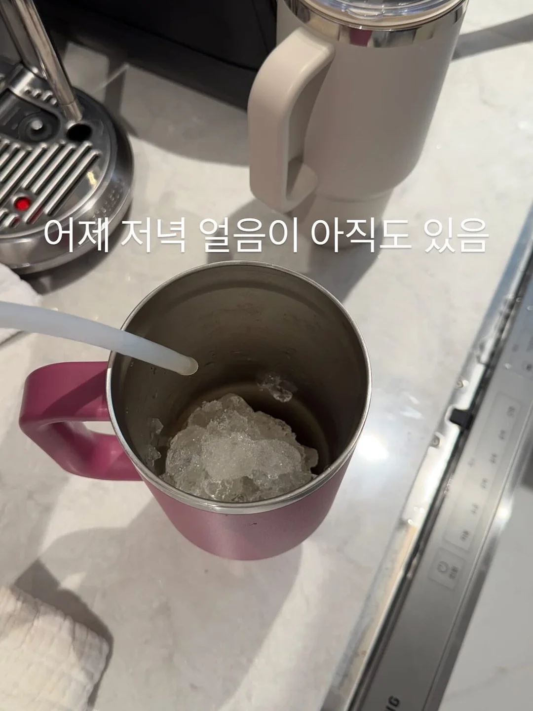 바버 라피아 숄더백 8