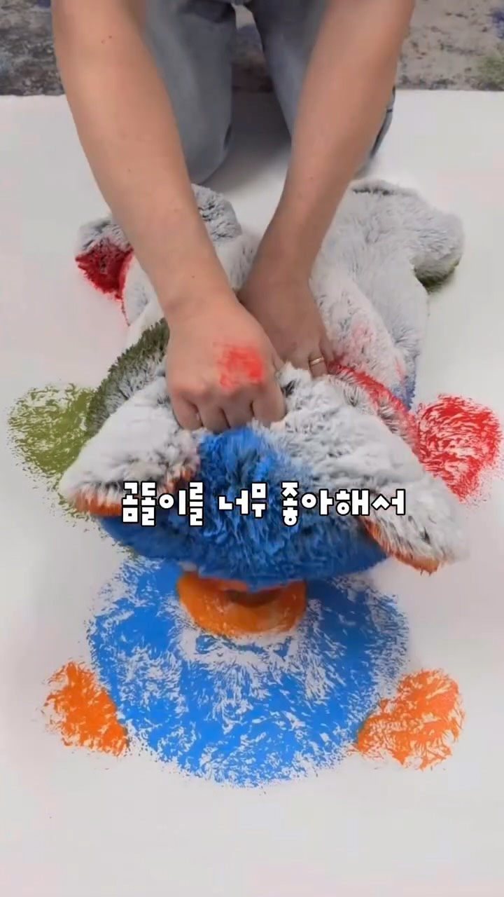발 뒤꿈치 관리 제품