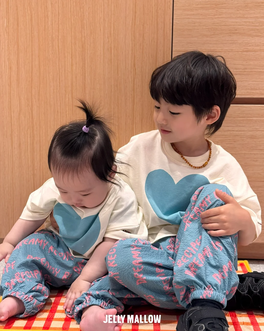 필웰 테미스 틸팅 전면책장 3
