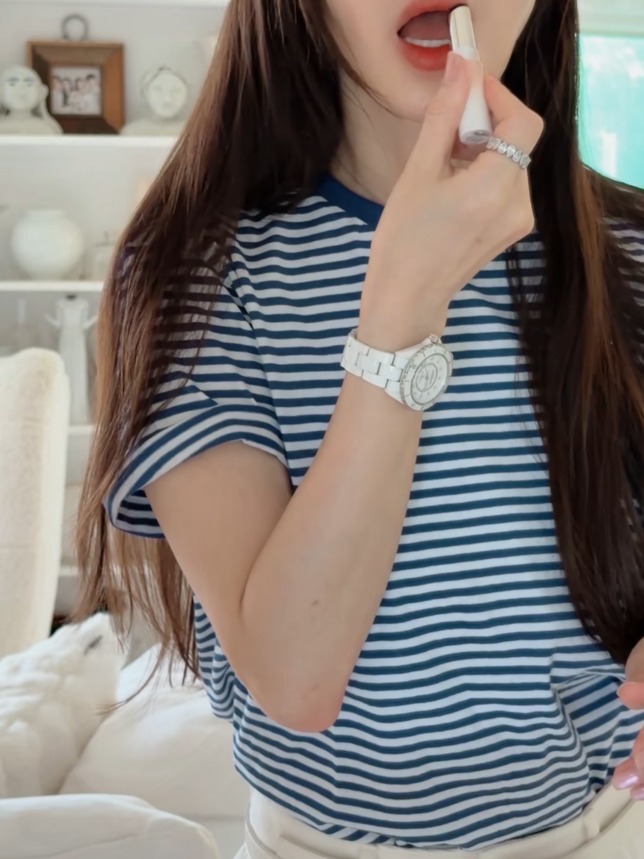 마들렌 훌 티셔츠 16